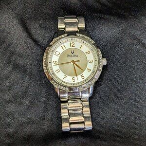 Swarovski Crystal with Mother of Pearl Ladies Stainless Steel Watch 98L223